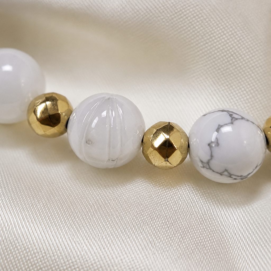 Bracciale a molla Marmo e oro, bianco, grigio, oro, foto 3 di 4