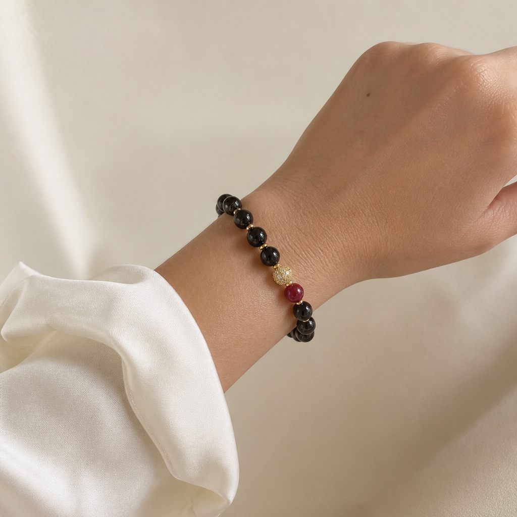 Bracciale a molla Nero e rubino, nero, rosso/bordeaux, oro, foto 1 di 3