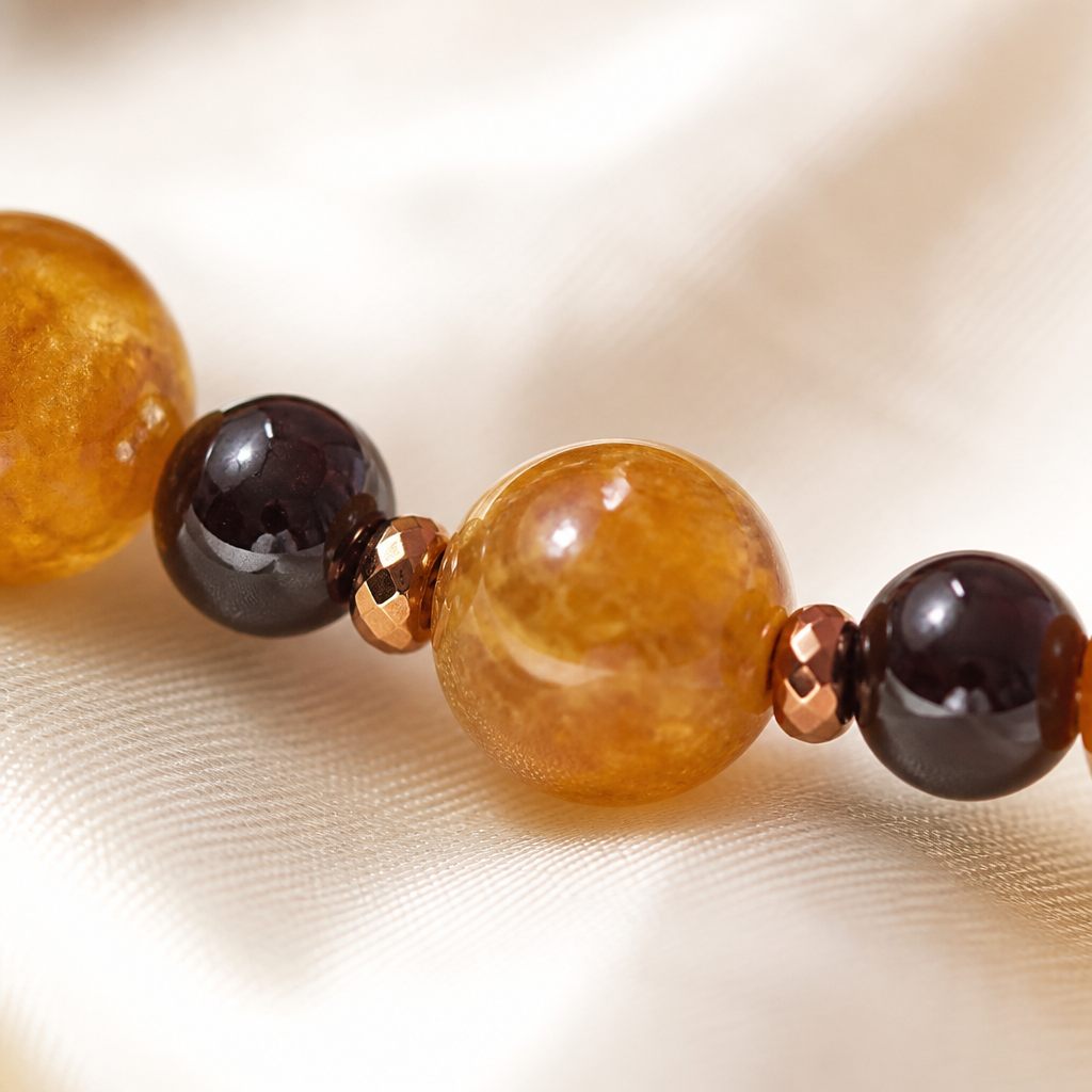 Set collana e orecchini Ambra e notte, giallo, nero, oro rosa, argento, foto 3 di 5